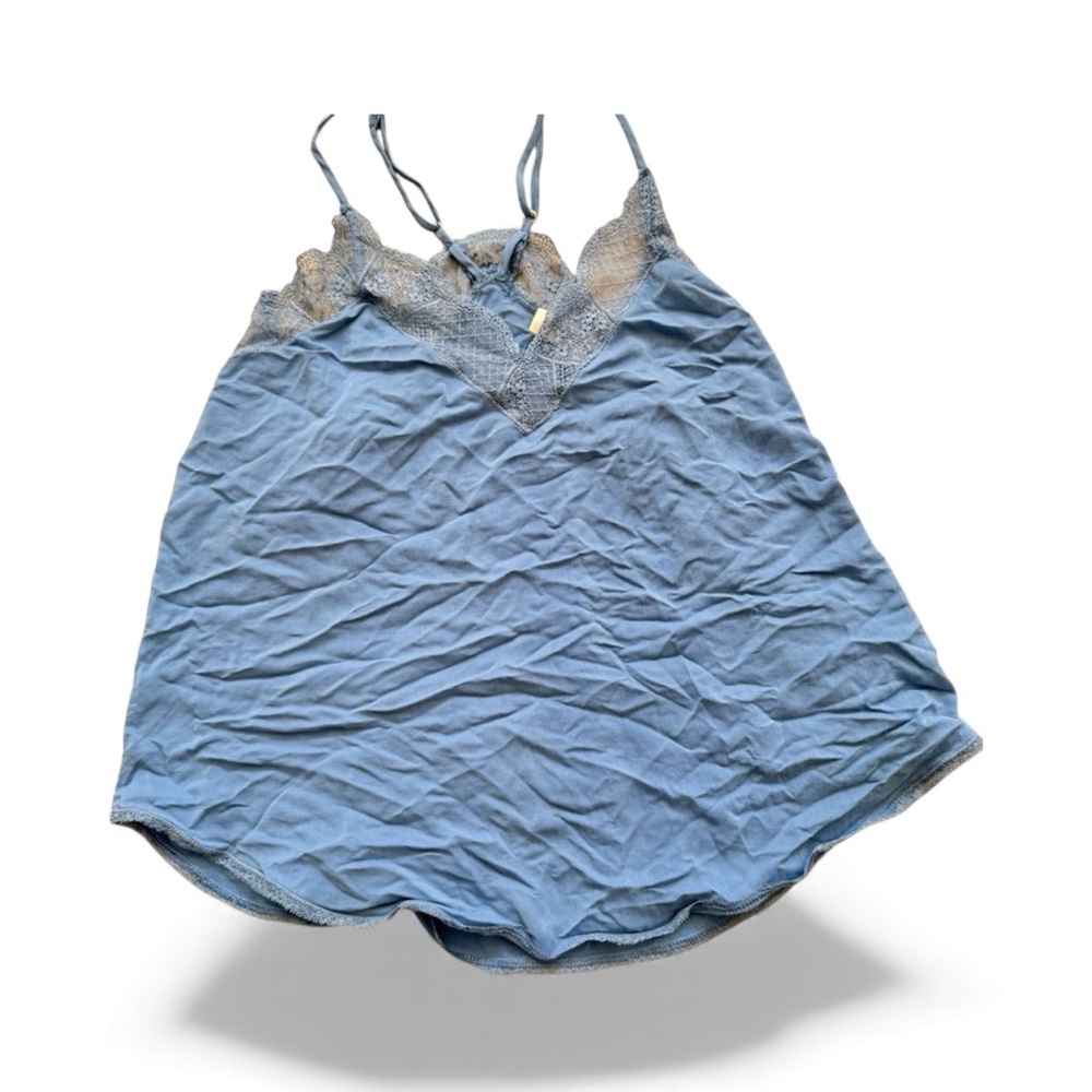 blue lace top from the brand LOVESTITCH, size small